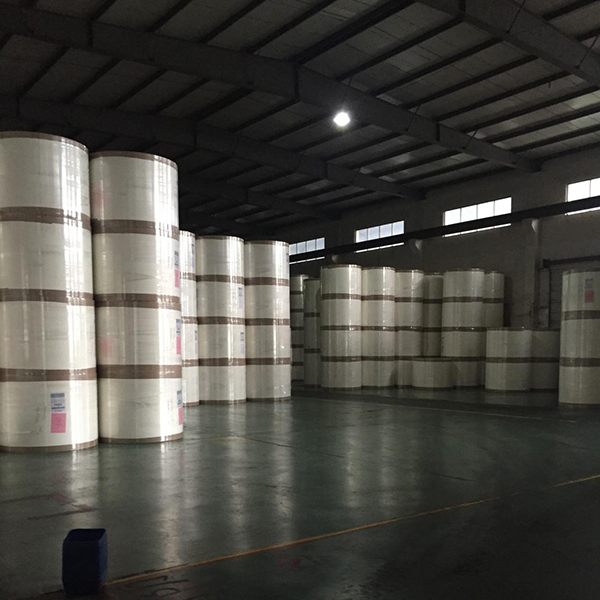 PAPEL RECUBIERTO DE PE